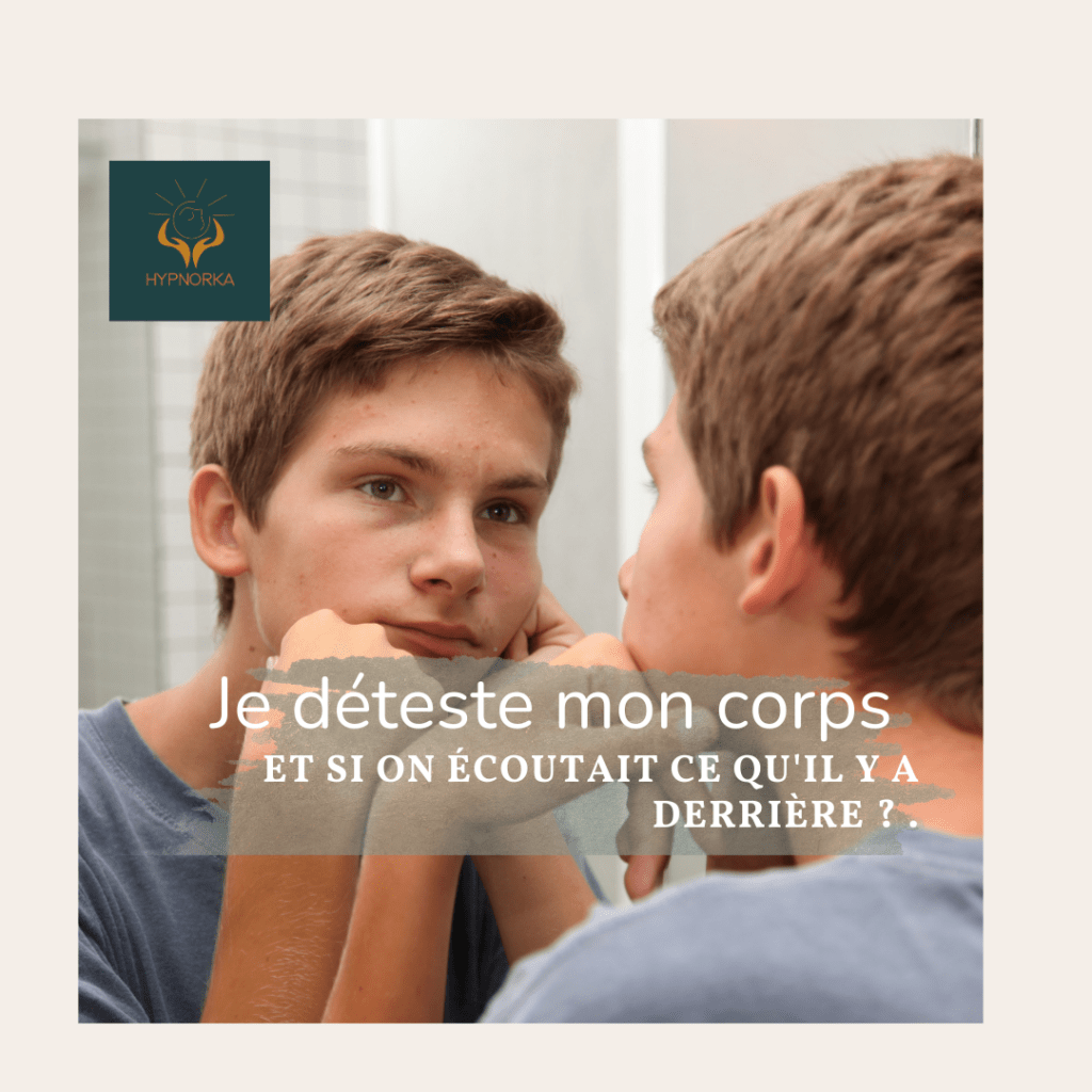 Adolescent face au miroir et difficultés avec son image corporelle